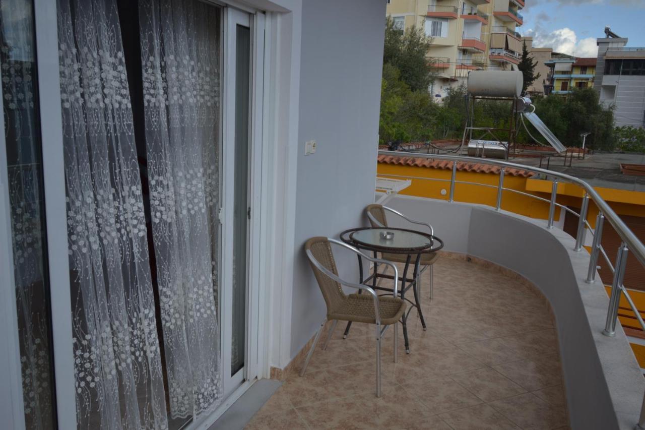 Villa Shqiponja Sarande Luaran gambar